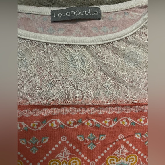 Shirt - Picture 2 of 3